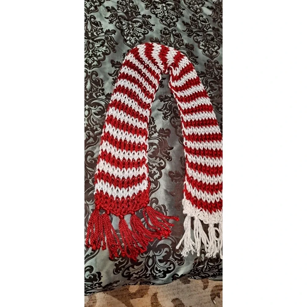 Hand Made‎ Crocheted 